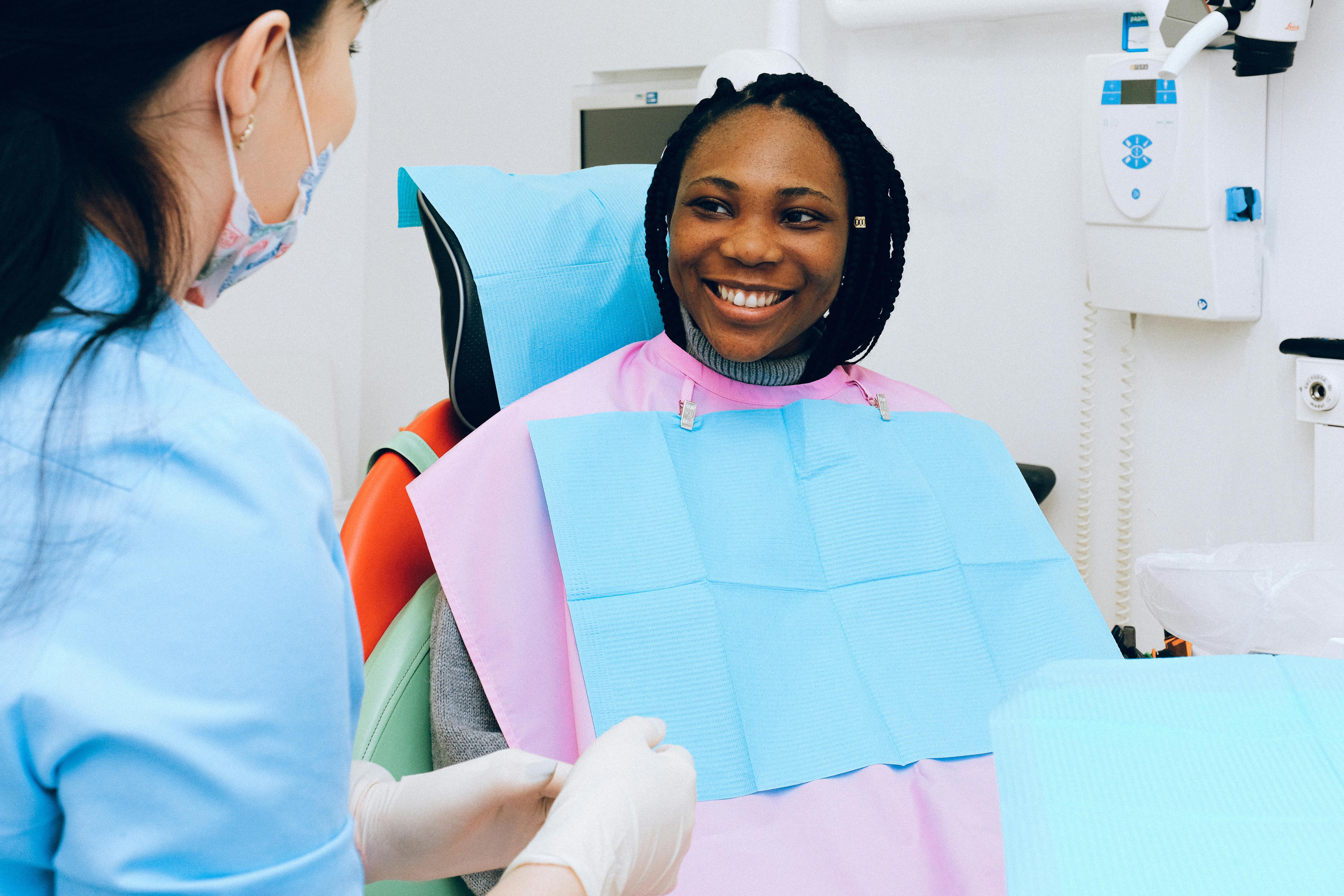Dental Implant Restorations: Aesthetic and Functional Approaches - Blog - Naxis